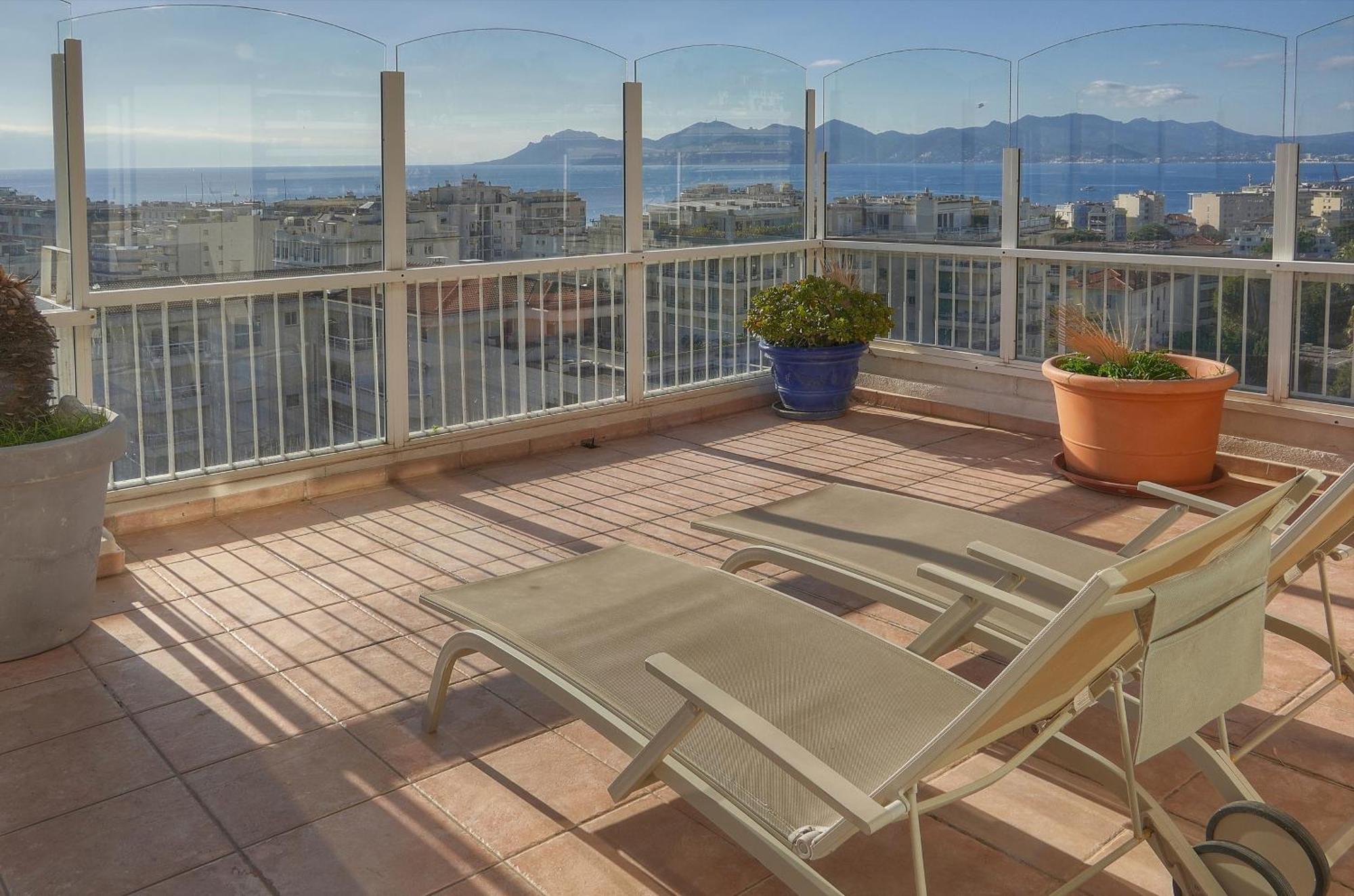 Le Val - Rooftop - Parking - Vca Appartement